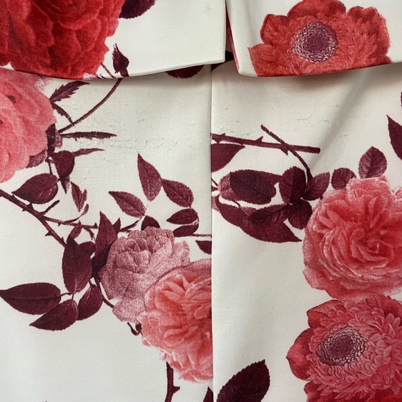 Parisian Collection size 10 White Off The Shoulder Bardot Floral Pencil Bodycon - Picture 15 of 15